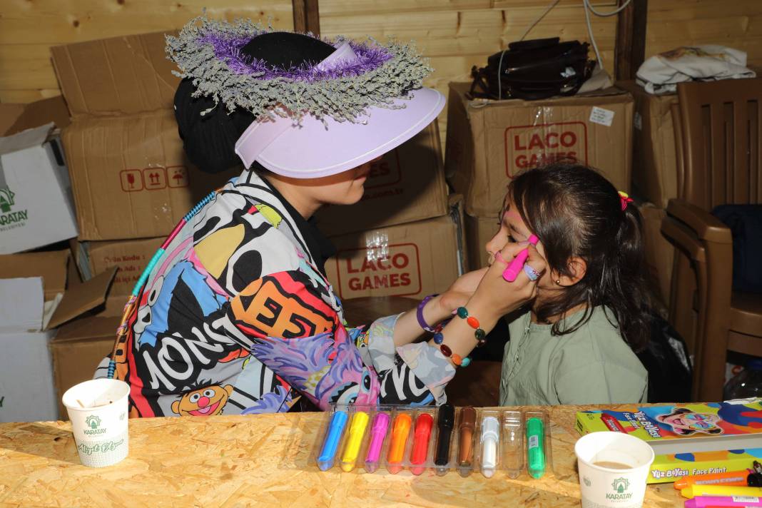 Karatay’ın mor denizi tüm dünyayı peşinden sürükledi! Görmeyen kalmadı 15